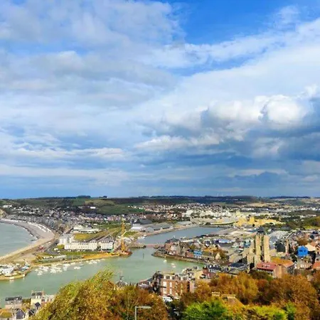 2 Pour 5 Personnes Avec Terrasse - Api-1-52-537 Les Grandes-Ventes